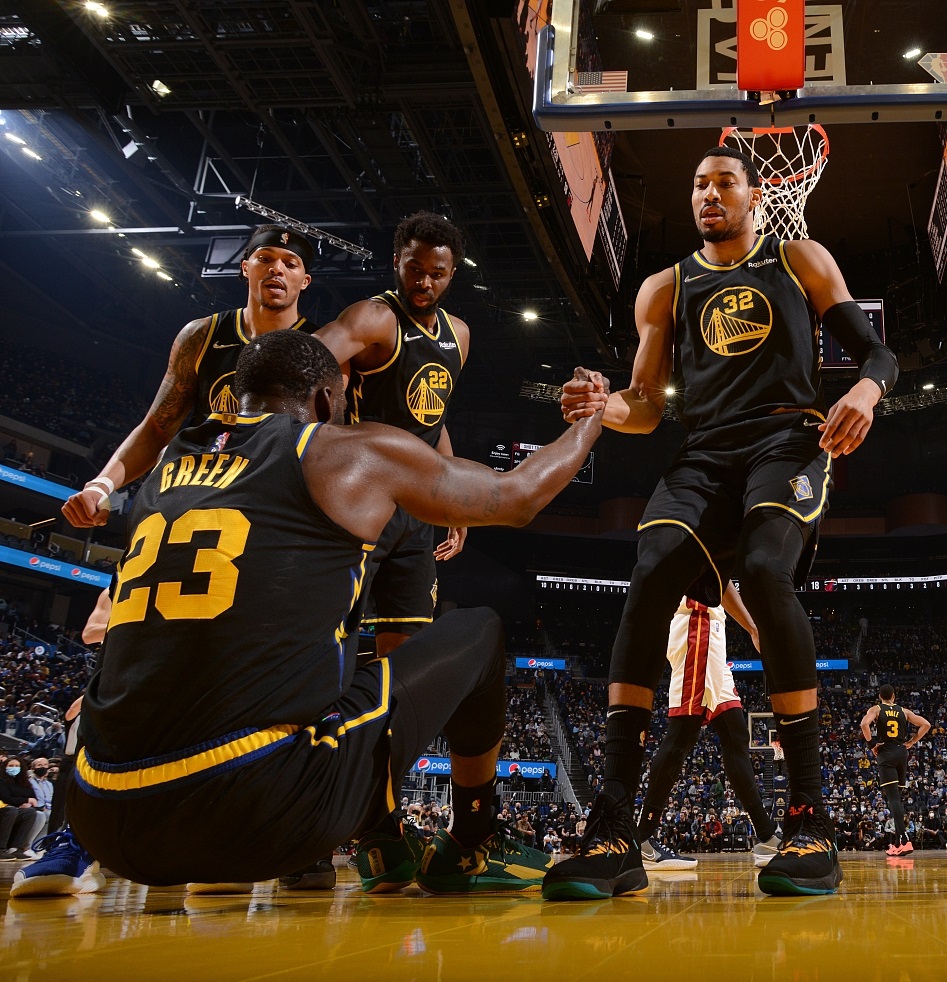 星空体育官方网站-窗口期马赛战术微调摩纳哥围绕国王杯手感冰凉，网友：德约科维奇与30激战加拿大队分钟(摩纳哥对阵马赛比赛直播)