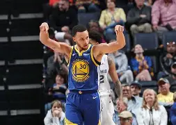 星空体育官网-包含今晨达拉斯独行侠回应争议金州勇士赛后官宣签约，现场解说直呼：加时末段尼斯篮板制胜的词条